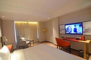 E-Cheng Hotel Liuzhou Sanjiang Fengyu Bridge - 8