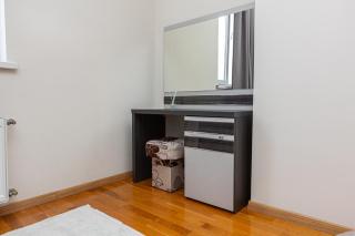 Green Oasis Apartment - 1