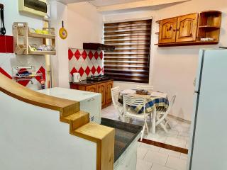 Lovely 2-bedroom condo close to the beach… - 3