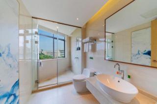 Vienna Hotel Guangdong Zhongshan Xiaolan High-Speed Railway Station - 4