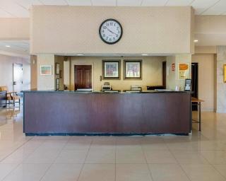 Econo Lodge Smiths Falls - 6