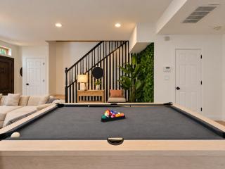Historic 4Br Home Game Room, Pool Table, Fire Pit - Chicago - 2