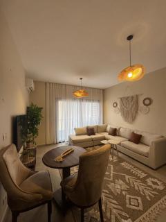 Stylish studio for rent at madinaty privado compound - 3