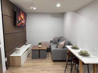 Brand New Stunning Suite In West Edmonton - 7