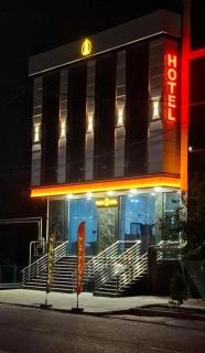 Family Hotel - 0