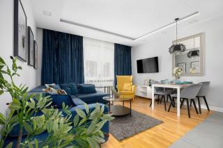 Spacious Apartment in Kielce with Workspace by Noclegi Renters - 0