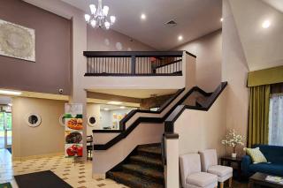 Quality Inn Brunswick Cleveland South - 8