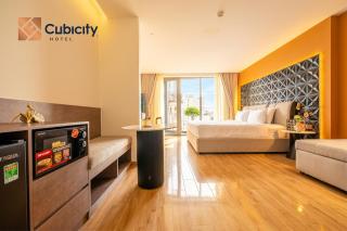 Cubicity Nguyen Huu Canh Near Landmark 81, Free Laundry - 0