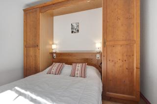 L'Izard Piscine, Jacuzzi, Parking - 1