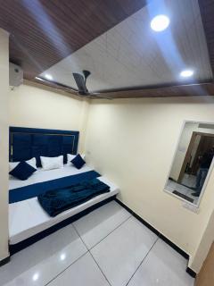hotel rajmahal - 9