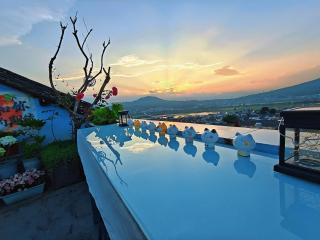 Floral Hotel Tengchong Qingranju hotel Heshun Ancient Town - 9