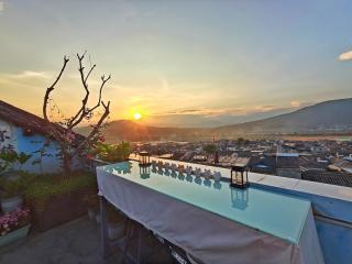 Floral Hotel Tengchong Qingranju hotel Heshun Ancient Town - 0