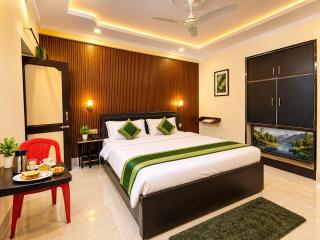 MALL ROAD - LAKE VIEW Hotel Bhuvan Residency - CRBG NAINITAL- Premium Hotel Stay with Spacious Rooms - 6