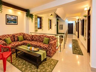 MALL ROAD - LAKE VIEW Hotel Bhuvan Residency - CRBG NAINITAL- Premium Hotel Stay with Spacious Rooms - 7