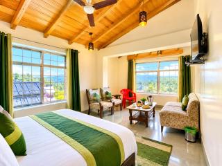 MALL ROAD - LAKE VIEW Hotel Bhuvan Residency - CRBG NAINITAL- Premium Hotel Stay with Spacious Rooms - 5