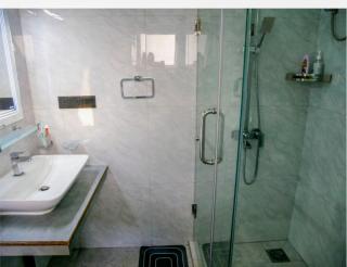 Canal's Edge Studio Apartment - 3