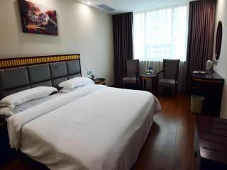 GreenTree Inn Meizhou Meijiang District Wanda Plaza Hotel - 1