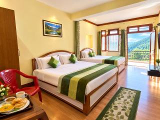 LAKE VIEW - NEAR MALL ROAD Hotel Bhuvi BWL Residency - Premium Stay with Modern Rooms, Family Comfort & Romantic Hill Views - 2
