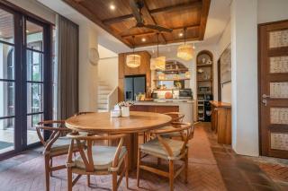 Posadita - 3BR Pool Villa with Rooftop in Kerobokan - 8