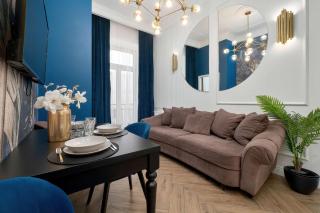 Modern and Stylish Apartments with a Private Sauna by Noclegi Renters - 9