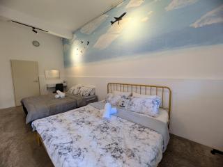 AEROHOMESUITE 2 KING BEDSUITE TAWAU town - 7