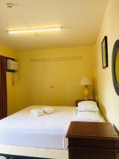 Dreamwave Resort Laguna - 4
