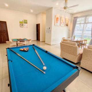 SemiD 15pax town KTV Snooker Piano Kidslide BBQ - Kluang - 9