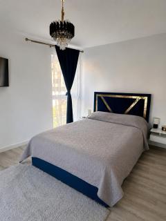 Luxury Apartment AXS - 2