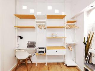 Apartamento Moderno en Terrassa con Terraza Privada, 2 Dormitorios y 2 Baños - 4