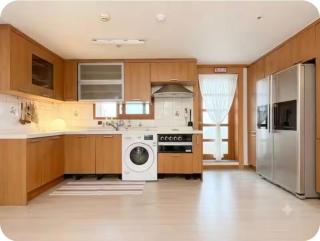 Family & Group Retreat Walk to Hongdae, 4BR, 2BA - Seul - 2