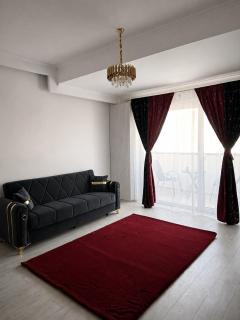 Romantic Red Apartment AXS - 8