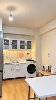 Sunny Road Apt - 3