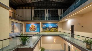 Floral Hotel Vista Seek Oxygen-Rich View Hotel Songzanlin Scenic Area Branch - 6