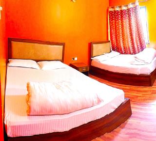 Shree RadhaKrishna Hotel - 9
