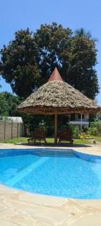 Villa Faraja - 4 km from Galu Beach Diani, 3 bedrooms - 8