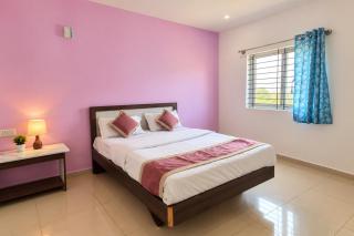Hotel BB Comfort Boarding & Lodging Near Miraj Cinemas, Magadi main road - 9
