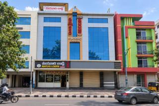 Hotel Swarna Mayuri - 8