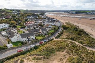 Beachfront Architect-Designed Home with Parking - 6