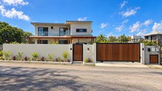 Modern 4BR Villa with Private Pool - Calodyne - 4