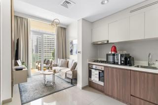 Frank Porter - Reva Residence - 1