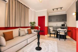 Travelholic Residence Near Mivida - 3