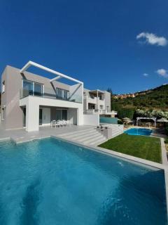 Oceana Retreat Suites & Villas - 9