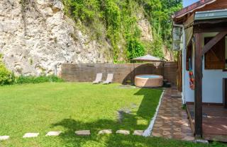 Maison chaleureuse aux Abymes avec jacuzzi relaxant - 9