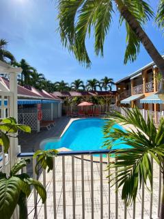 Charmant appartement avec piscine partagée à Pointe-Noire - 36m² - 0