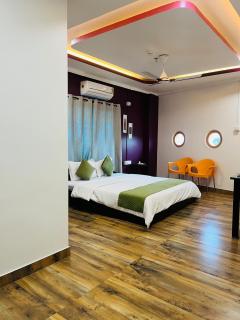The Myra Inn Guest House - 6