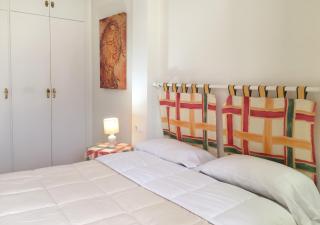 Spacious Apartment with Sea View Terrace in Calafell - 5