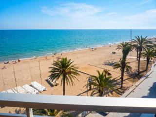 Spacious Apartment with Sea View Terrace in Calafell - 9