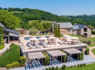 Maison spacieuse avec piscine à Maleville - 0