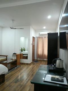 The Myra Inn Guest House - 1