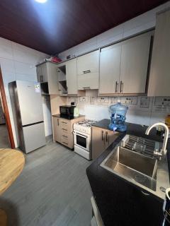 TOJ place Kanombe - 5